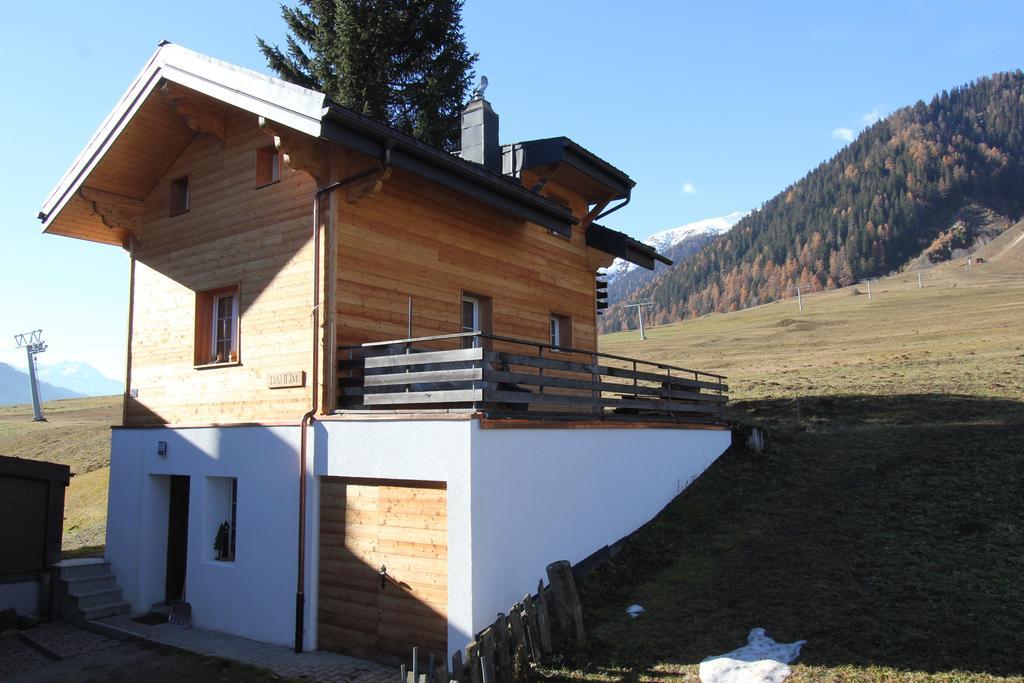 Chalet Daheim Reckingen Exterior photo